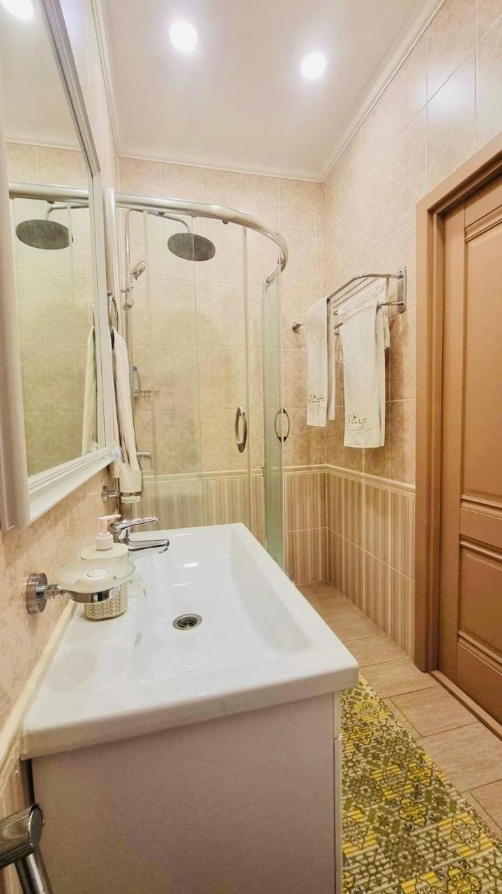 Altyn Aparthotel Astana Eksteriør bilde